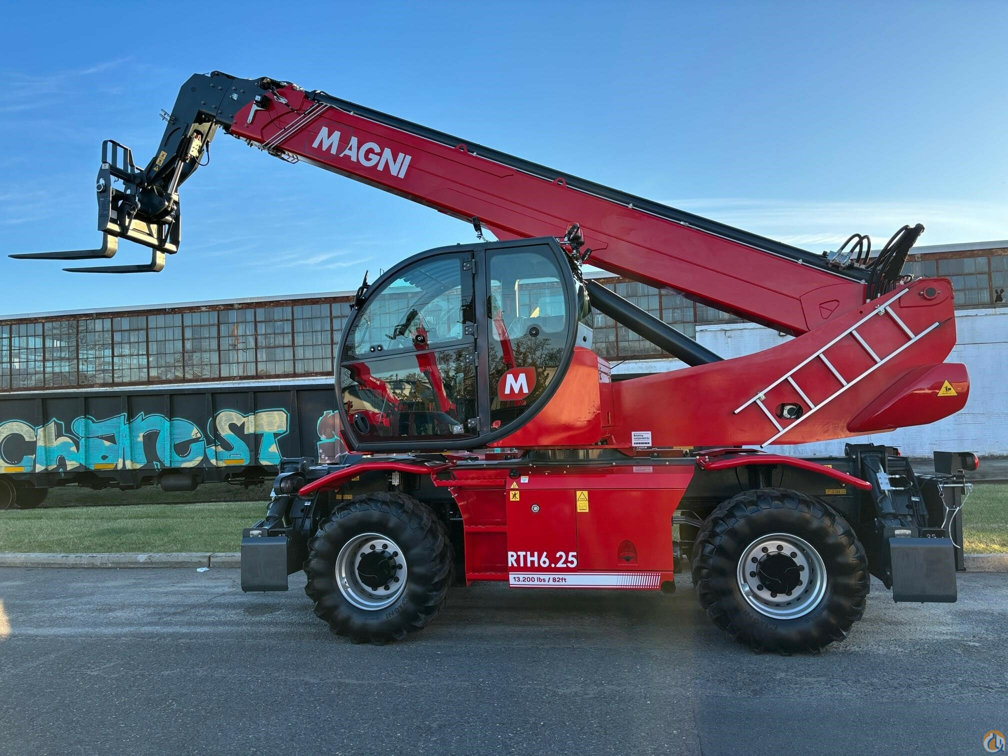 Magni RTH6 25 Telehandler Forklifts New Empire Crane Co LLC Crane