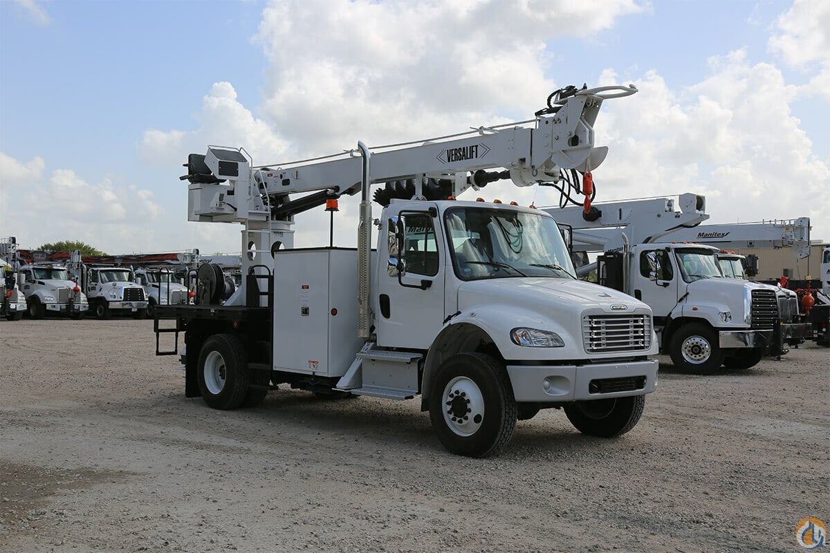 Versalift TMD-2047-T