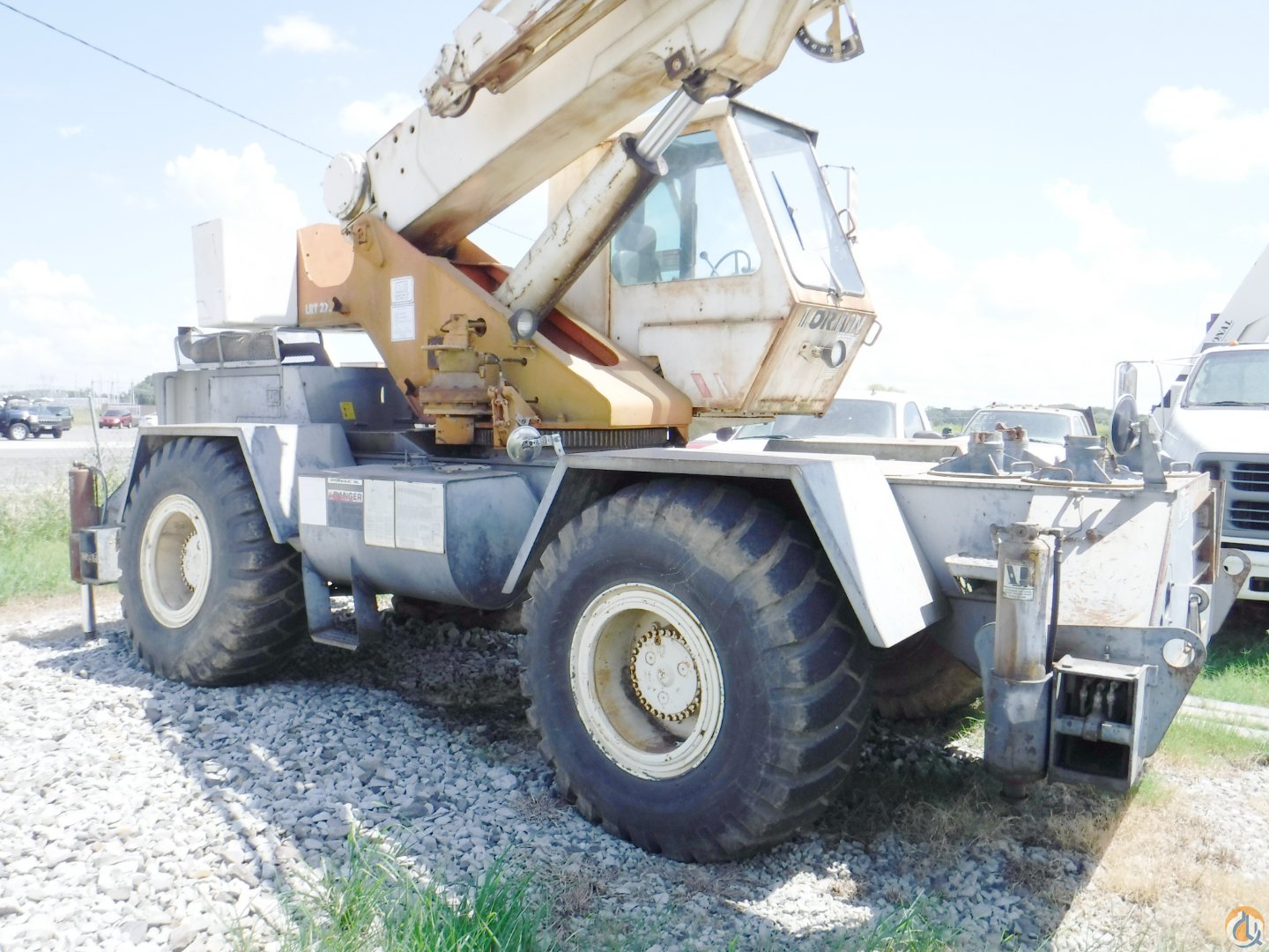 Lorain LRT 275D