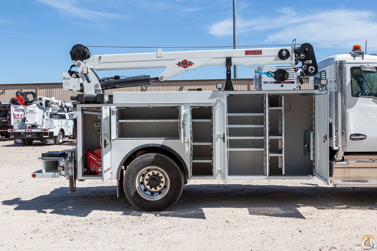 IMT 12000 Dominator III Service body