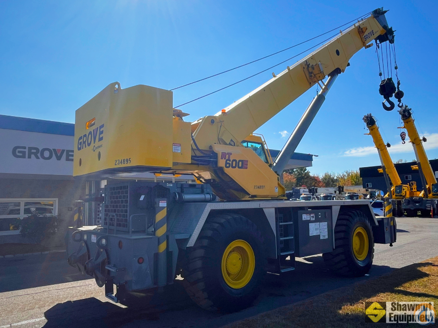 Grove RT650E