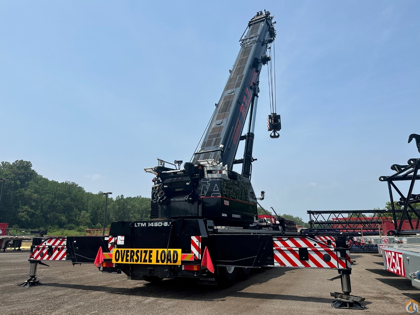 Liebherr LTM 1450-8.1