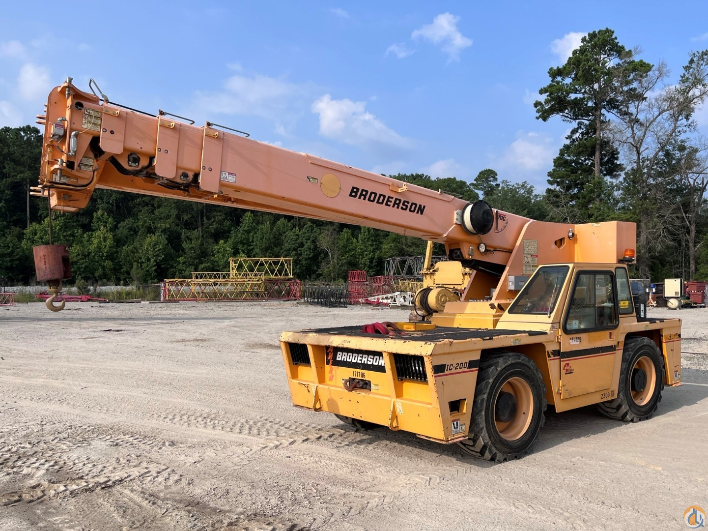 Broderson IC-200-3H