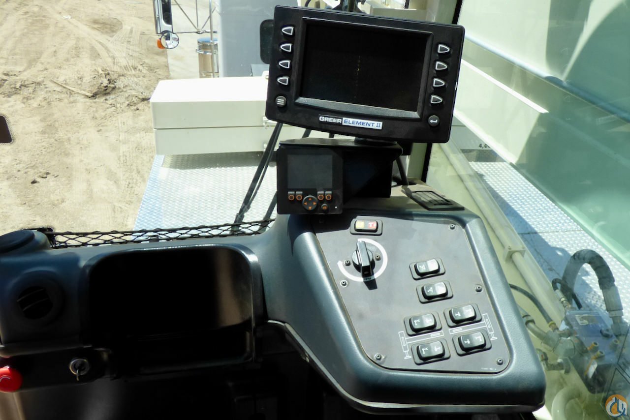 Terex Crossover 8000