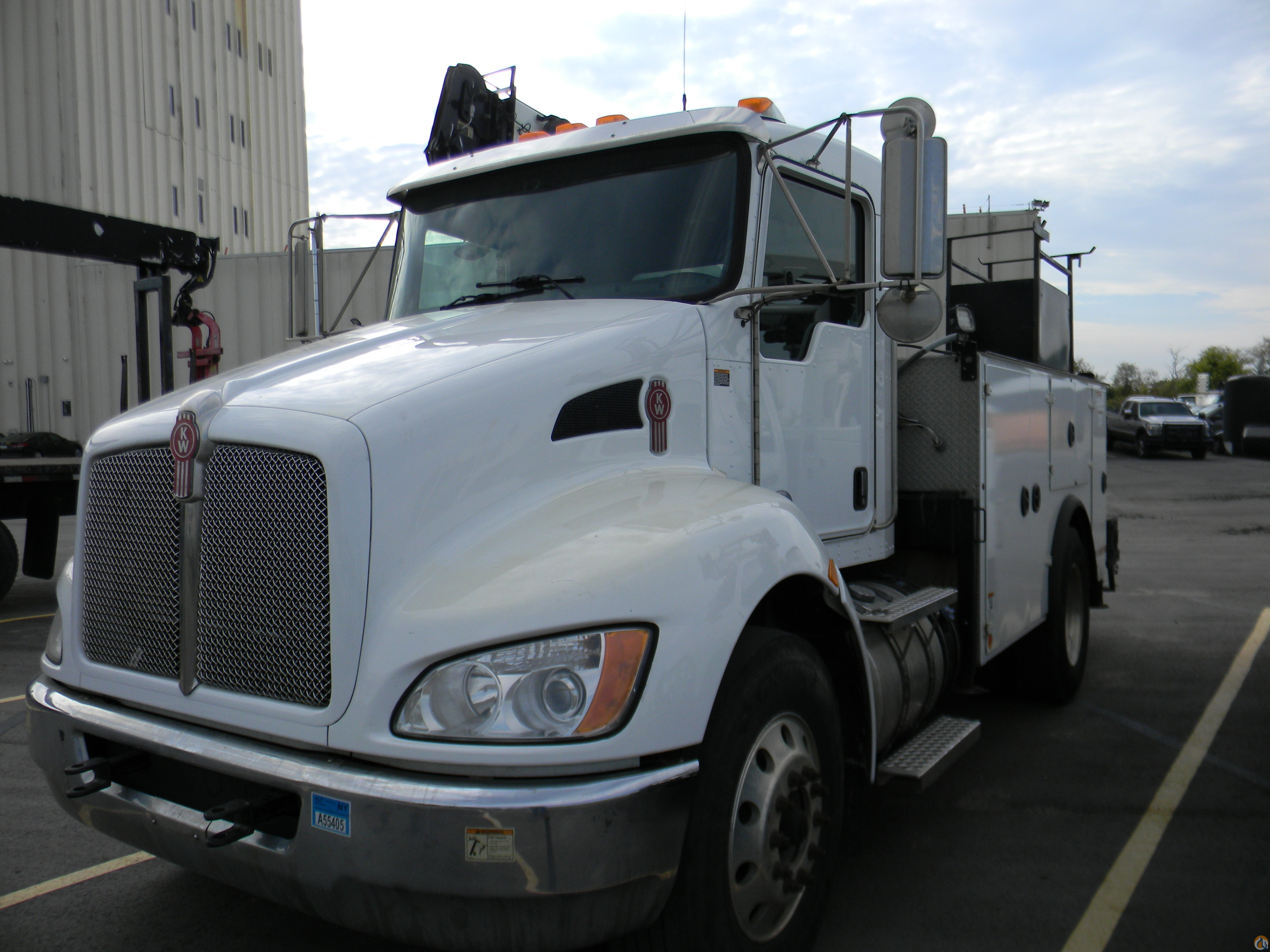 IMT 10000-30 Dominator III 11