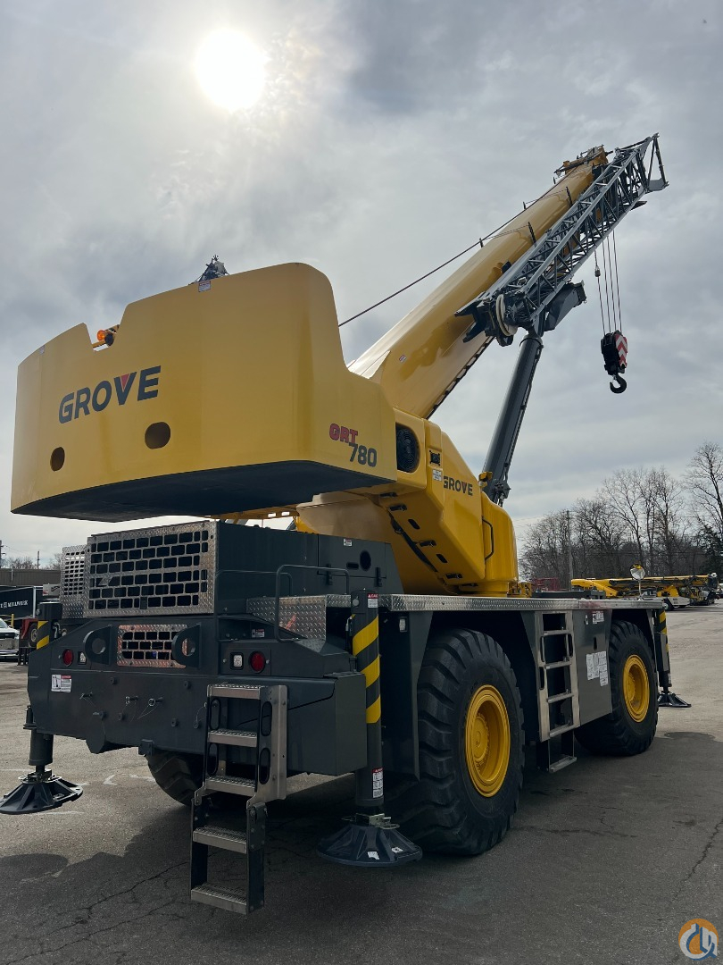 Grove GRT780