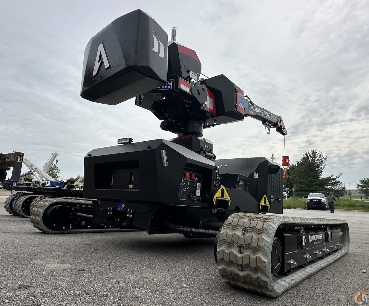 MultiLoader USA T-Crane 1060