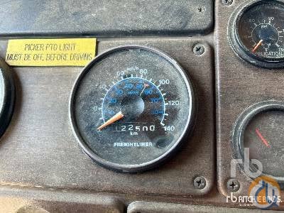 Freightliner FLC