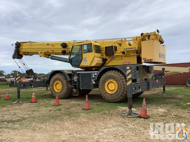 Grove RT890E
