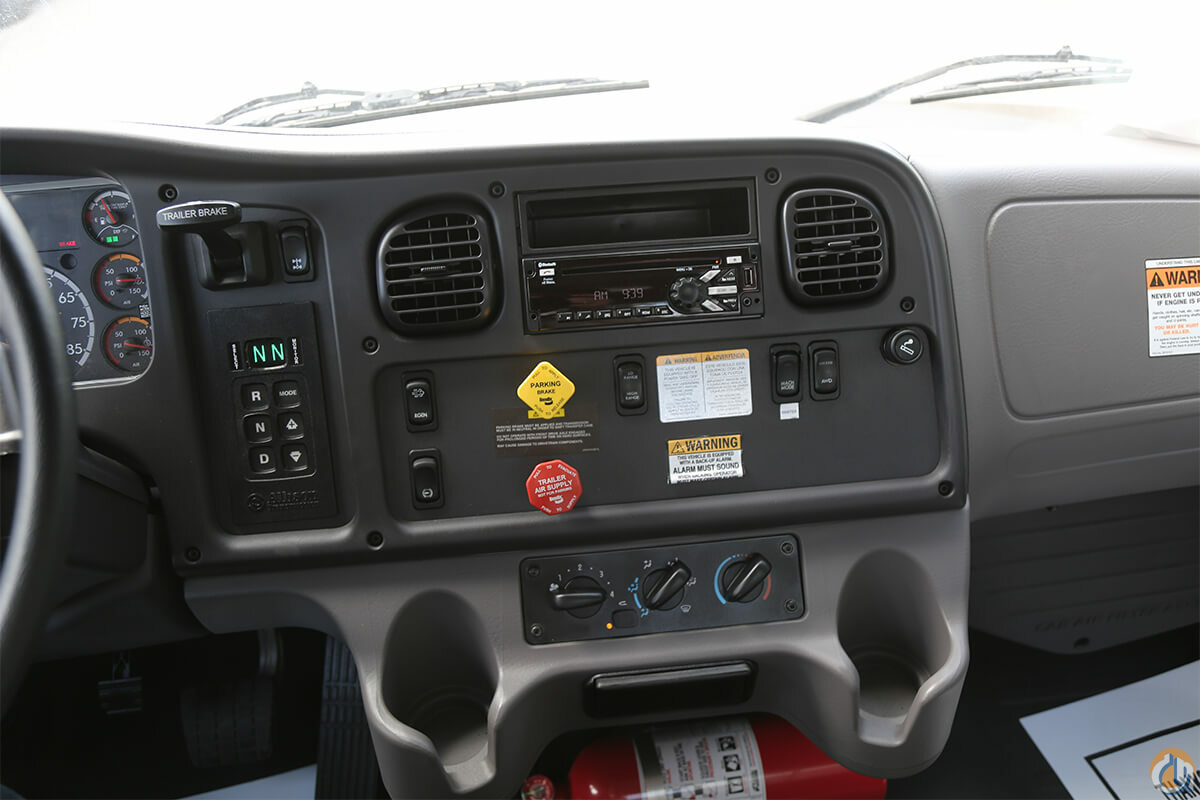Versalift TMD-4050-T