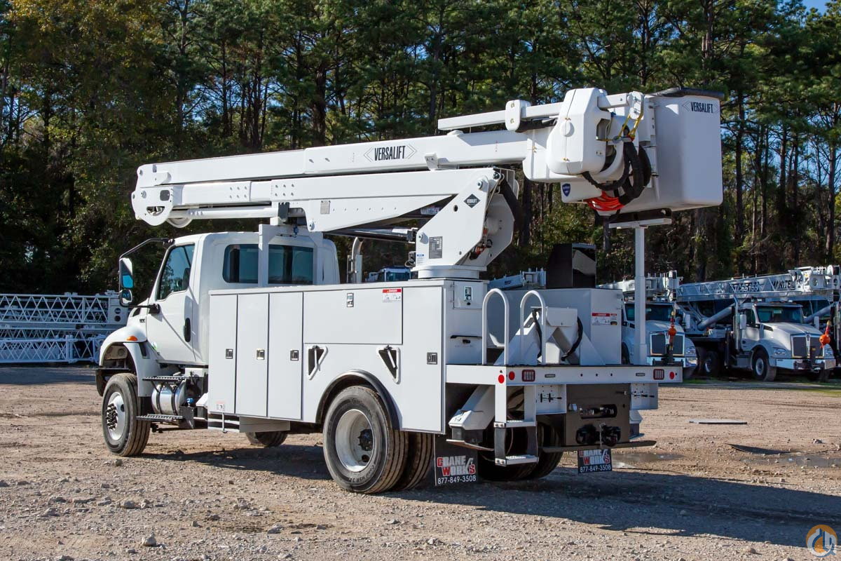 Versalift VN-555-MHI