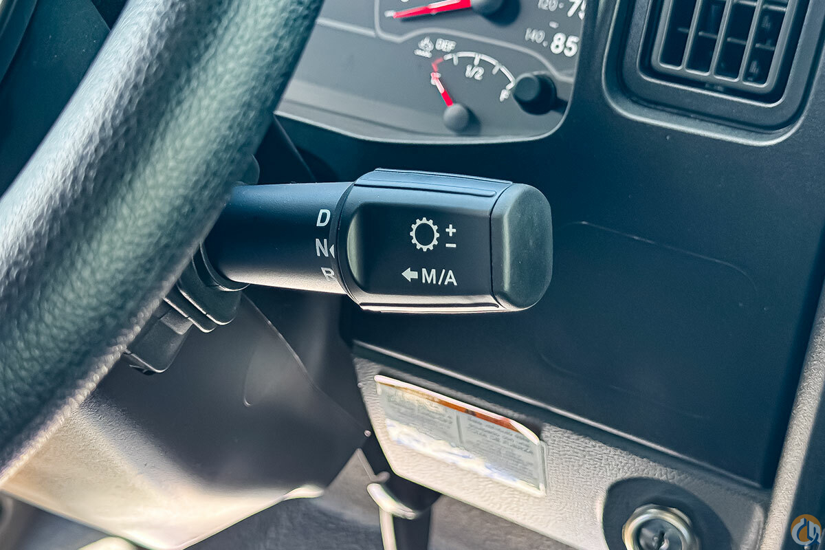 Versalift VN-555-MHI