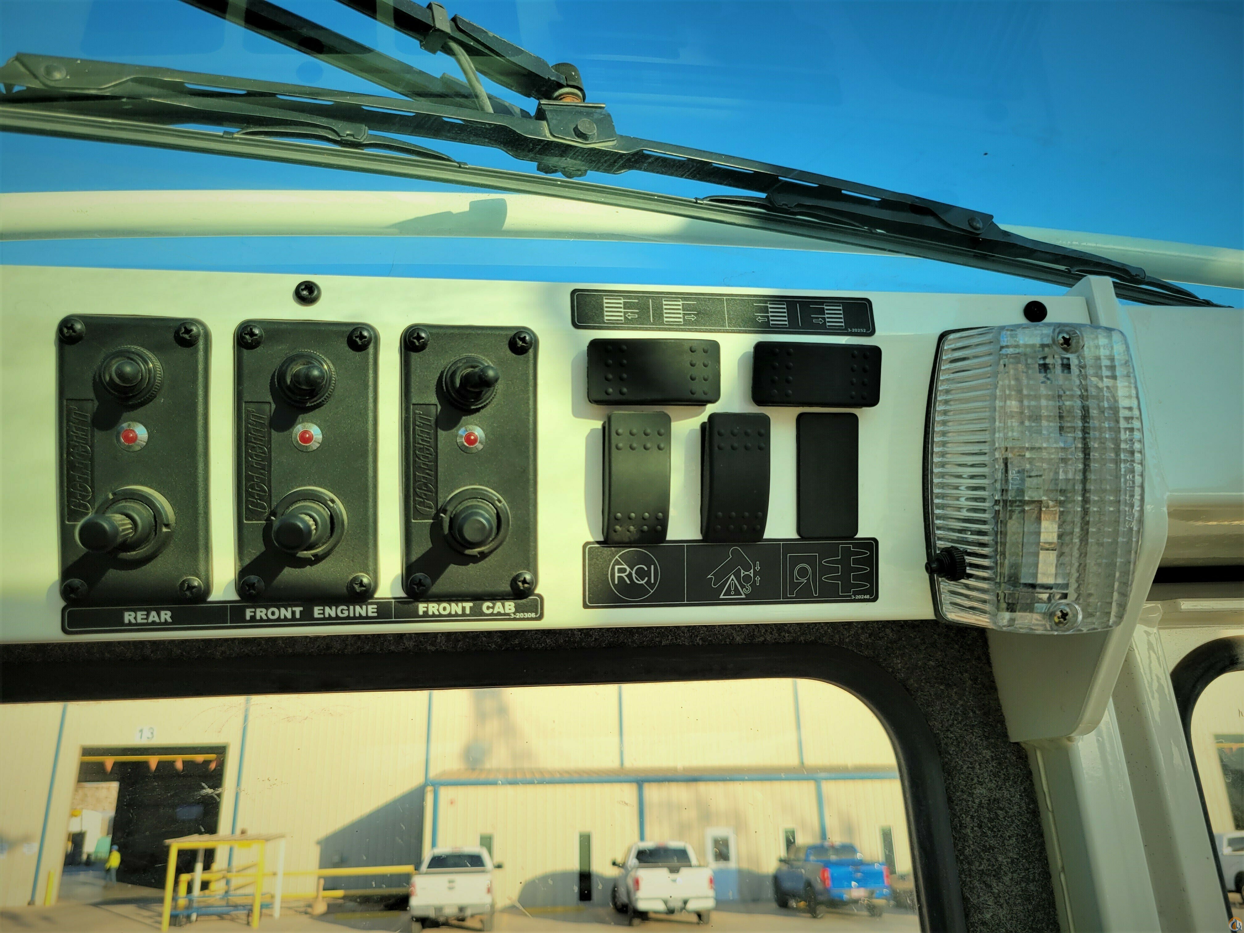 Tadano Mantis GTC-900