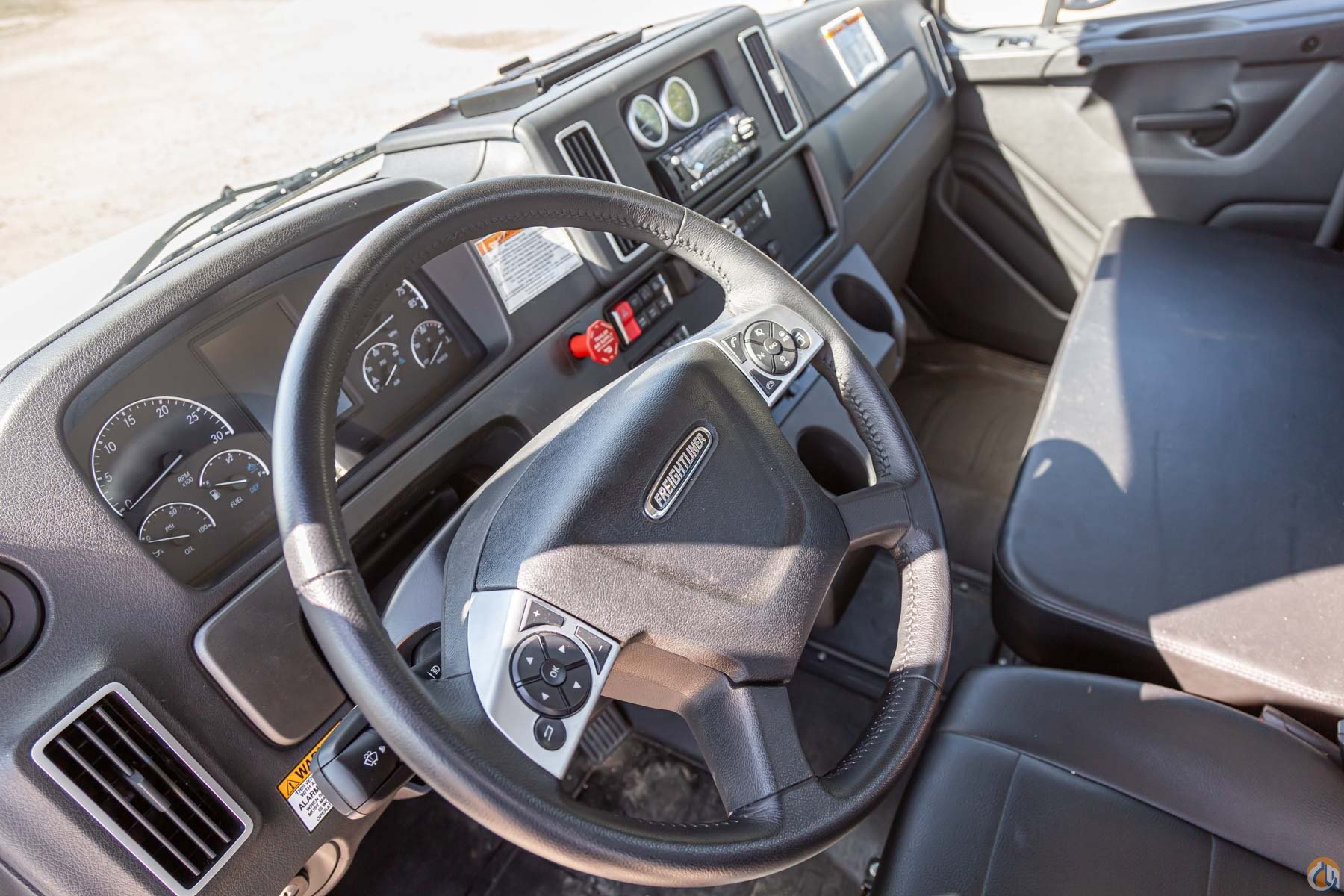 Versalift VN-555-MHI