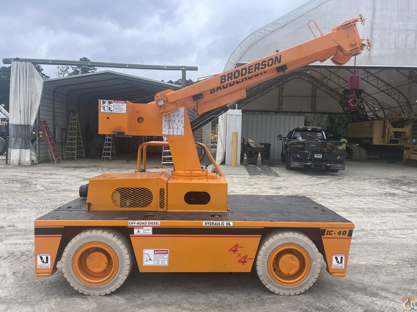 Broderson IC-40-2C