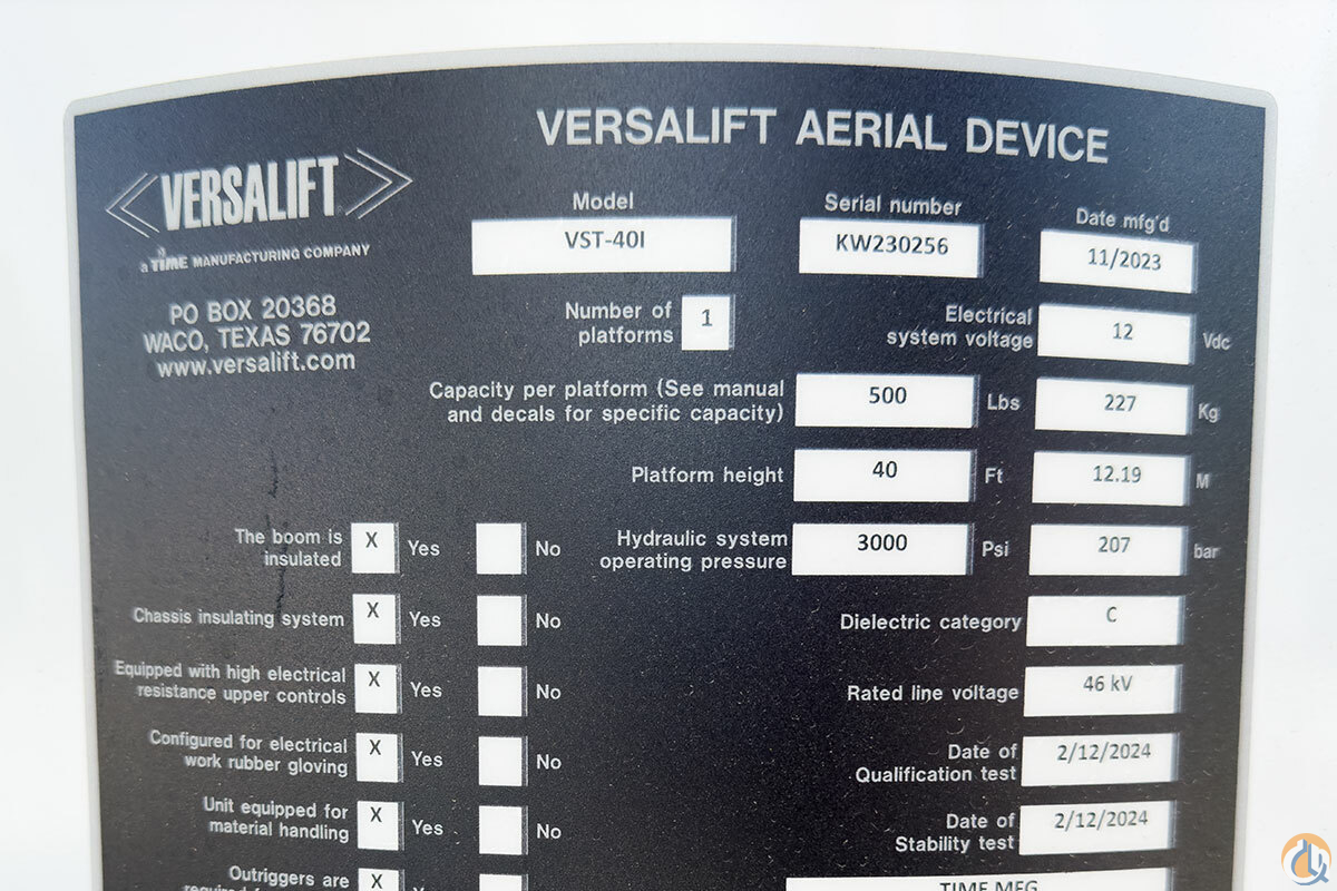 Versalift VST-40-MHI