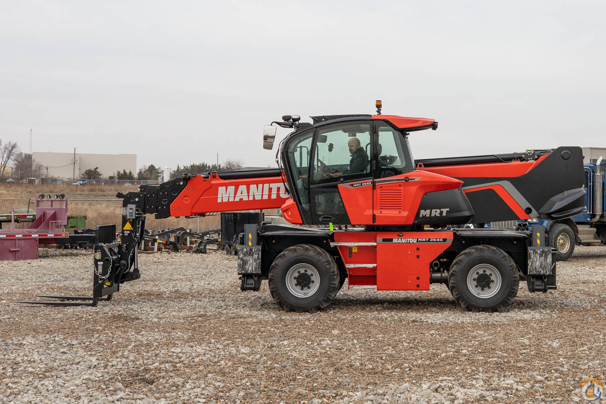 Manitou MRT 2545