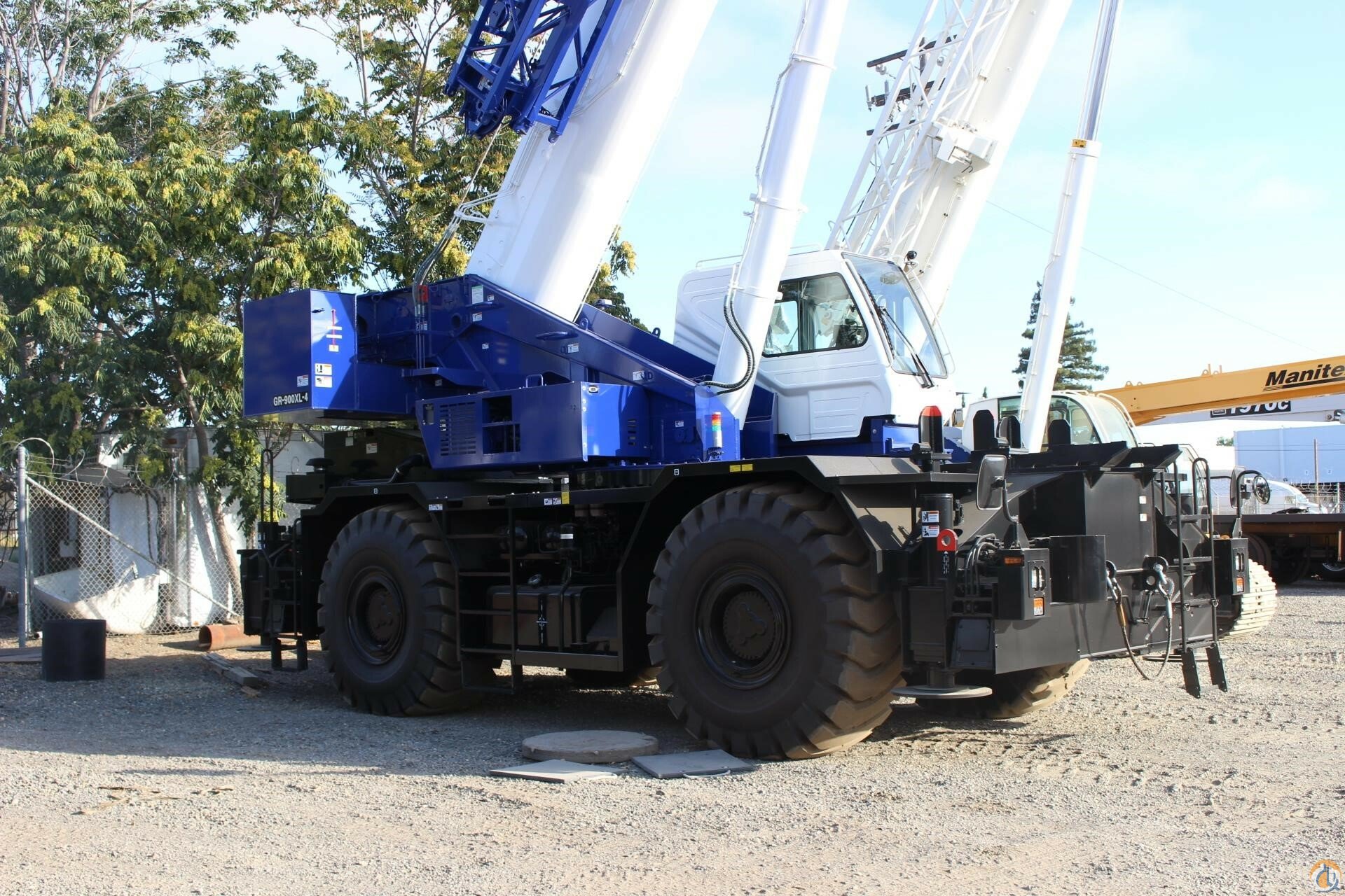 Tadano GR-900XL-4