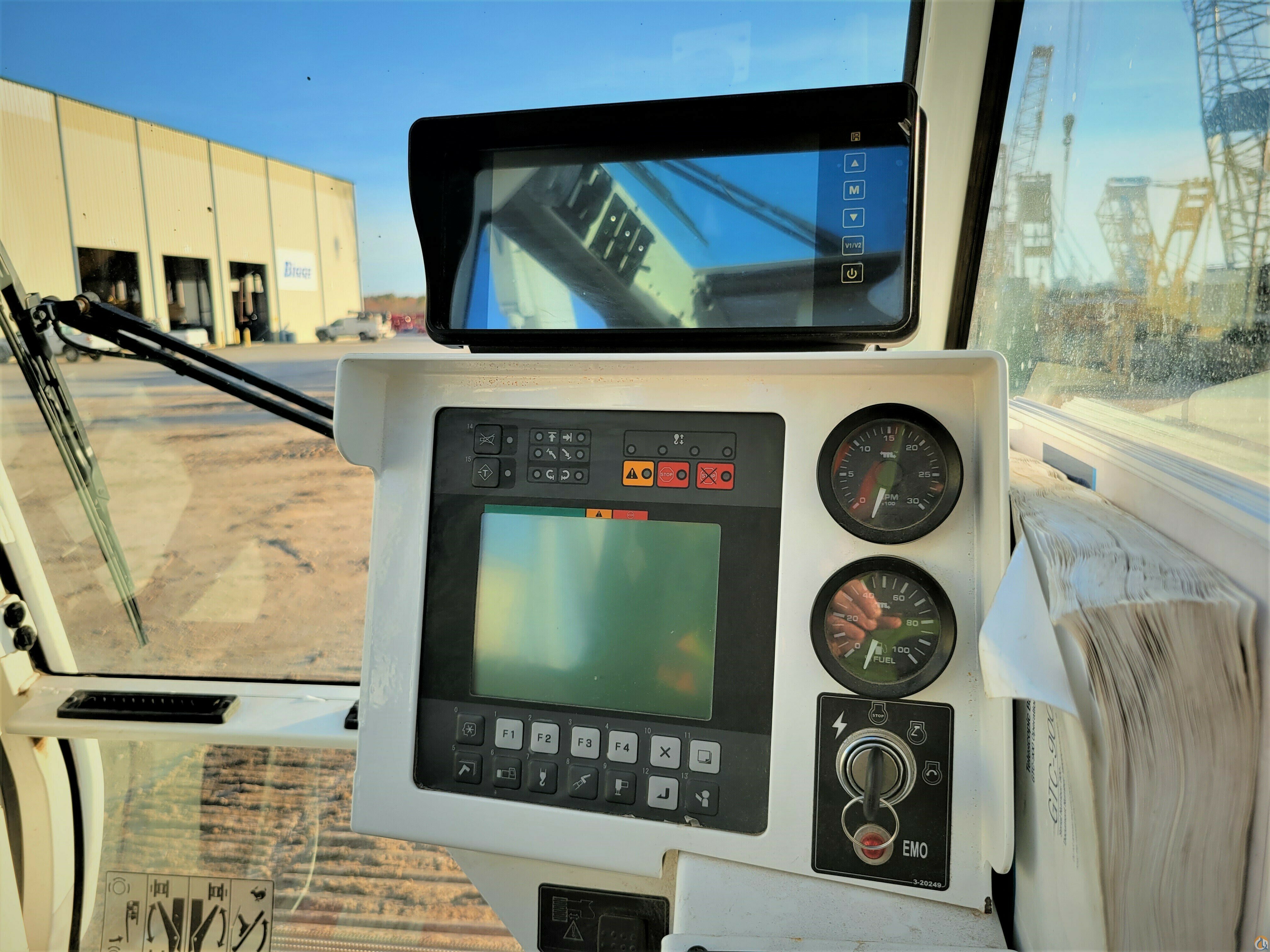 Tadano Mantis GTC-900
