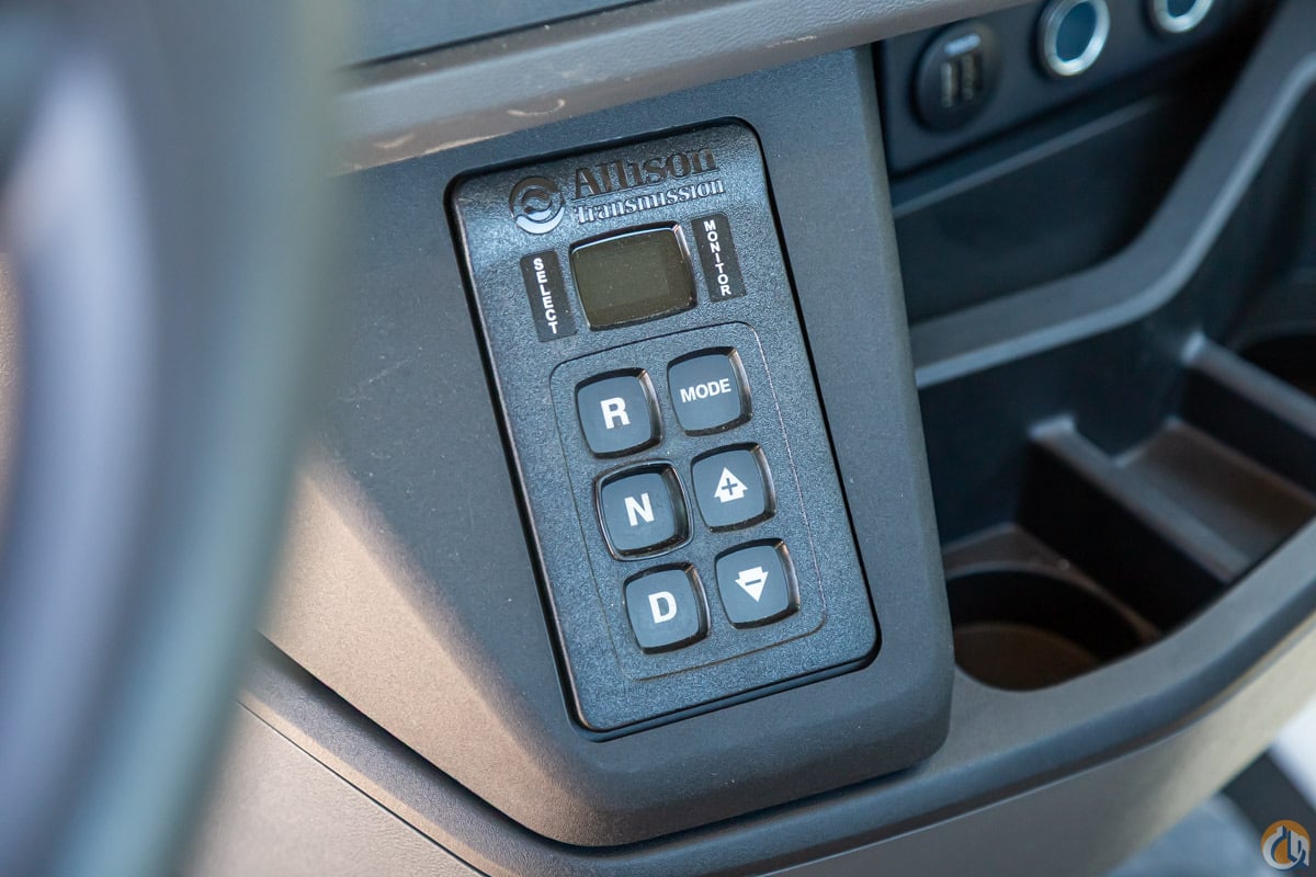 IMT 12000 Dominator III Service body