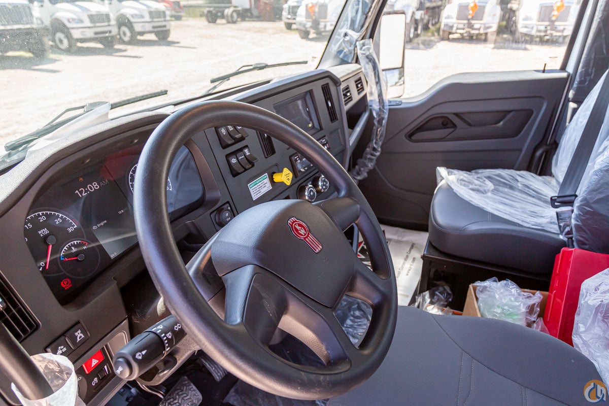 IMT 12000 Dominator III Service body