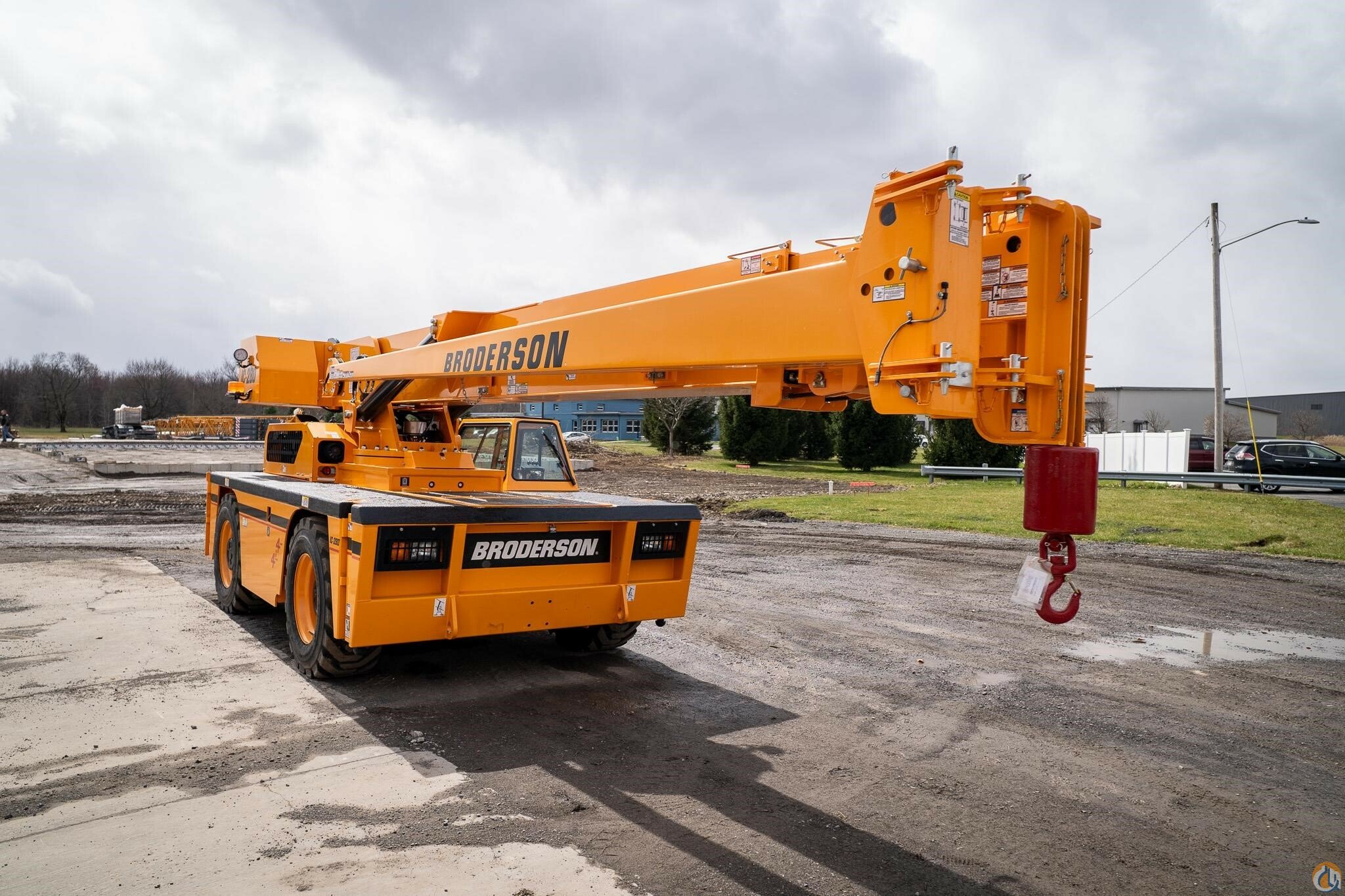 Broderson IC-280