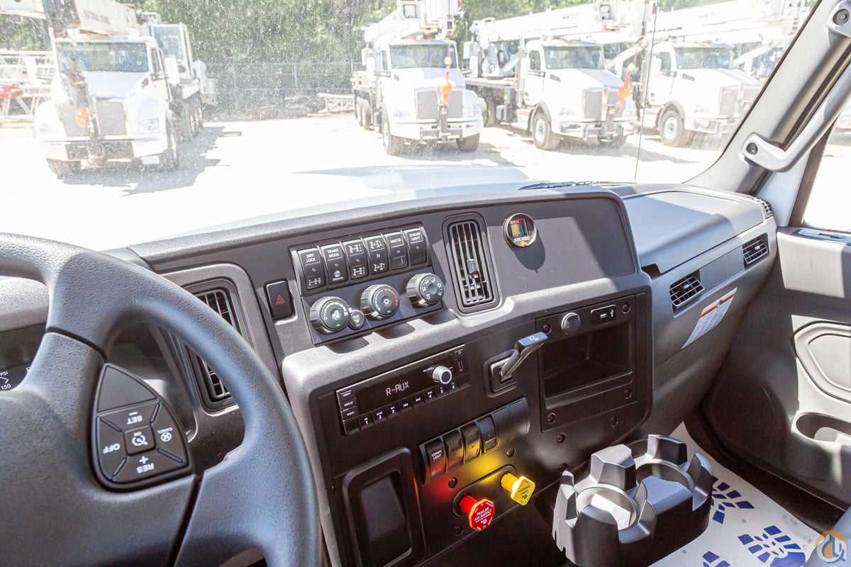 Versalift VN-555-MHI