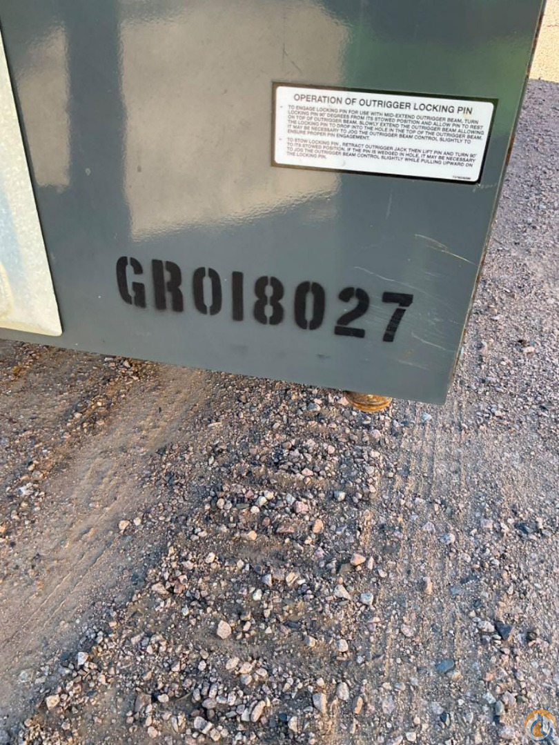 Grove GRT8100