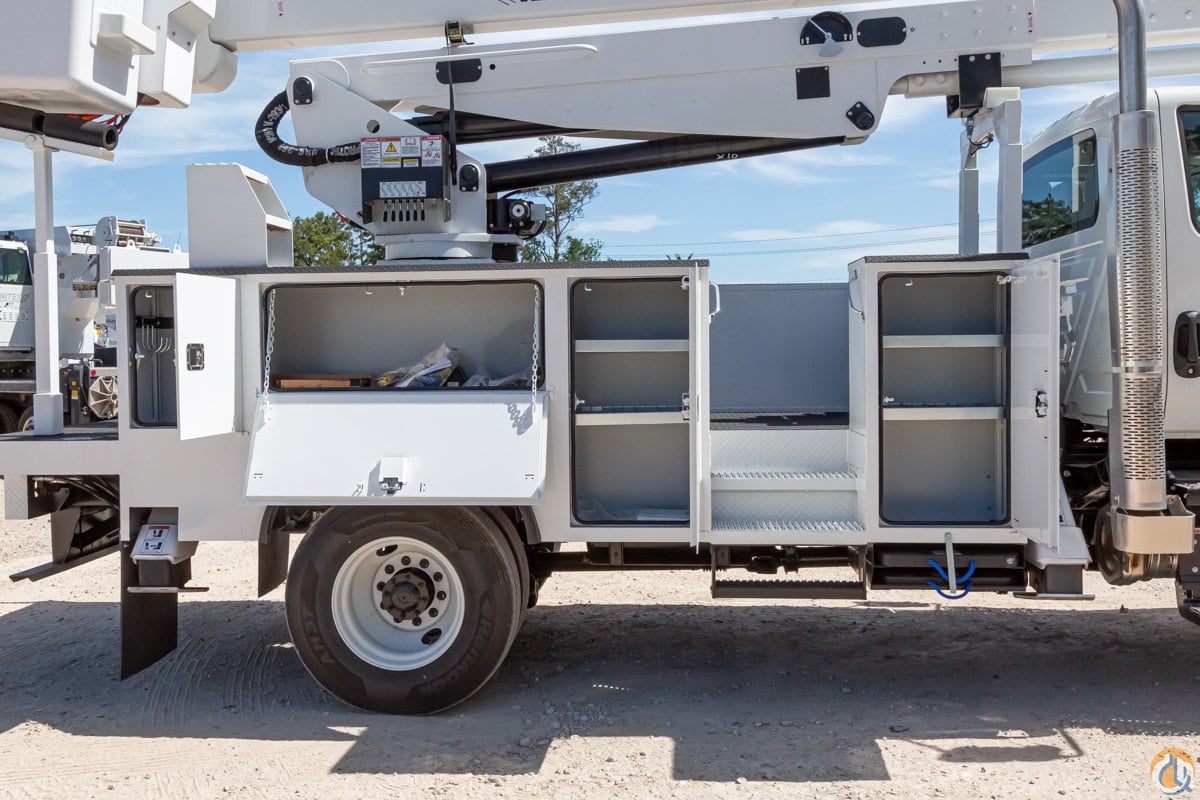 Versalift VN-555-MHI