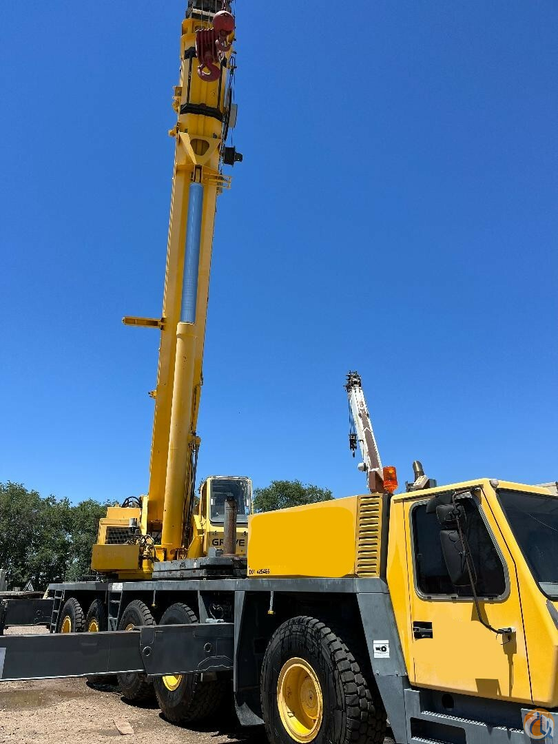 Grove GMK 5210