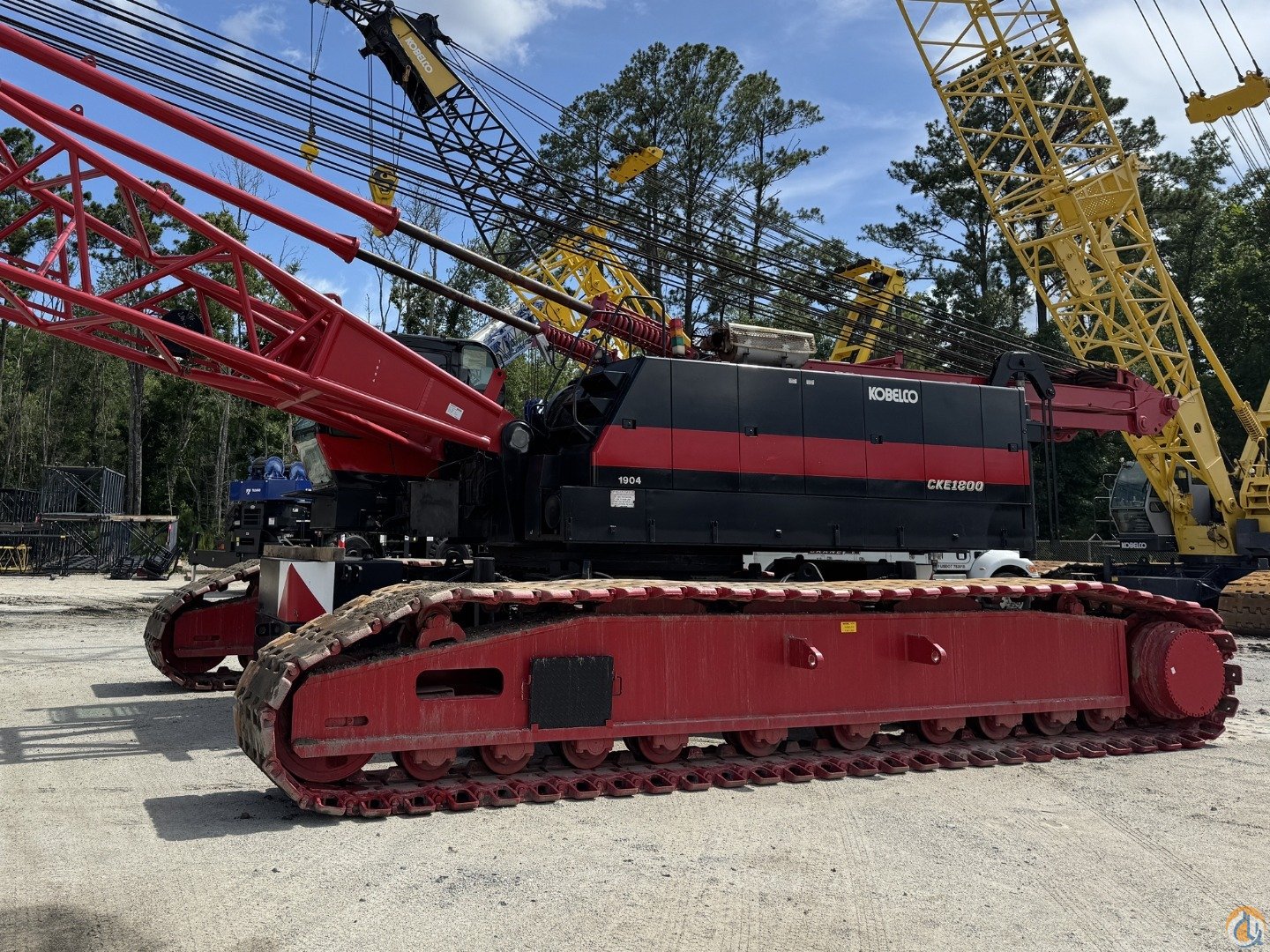 Kobelco CKE18001F