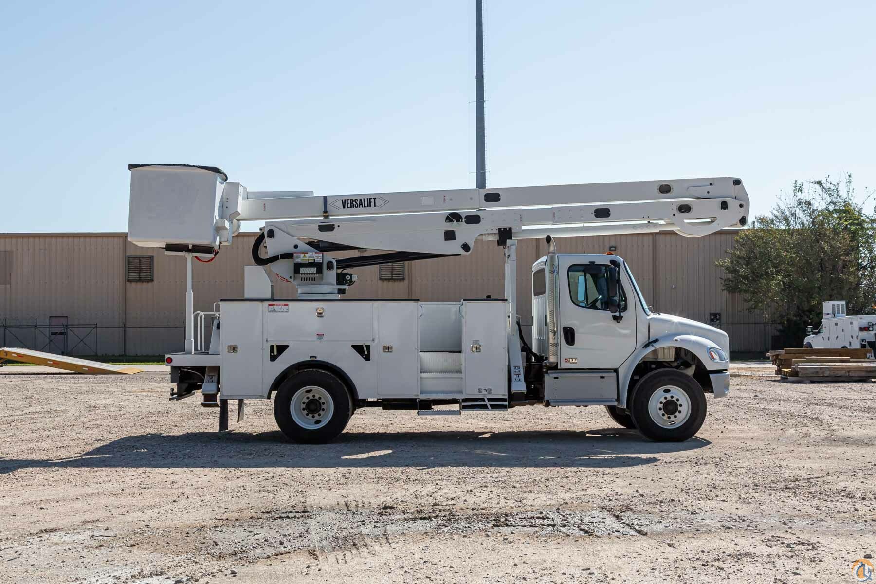 Versalift VN-555-MHI