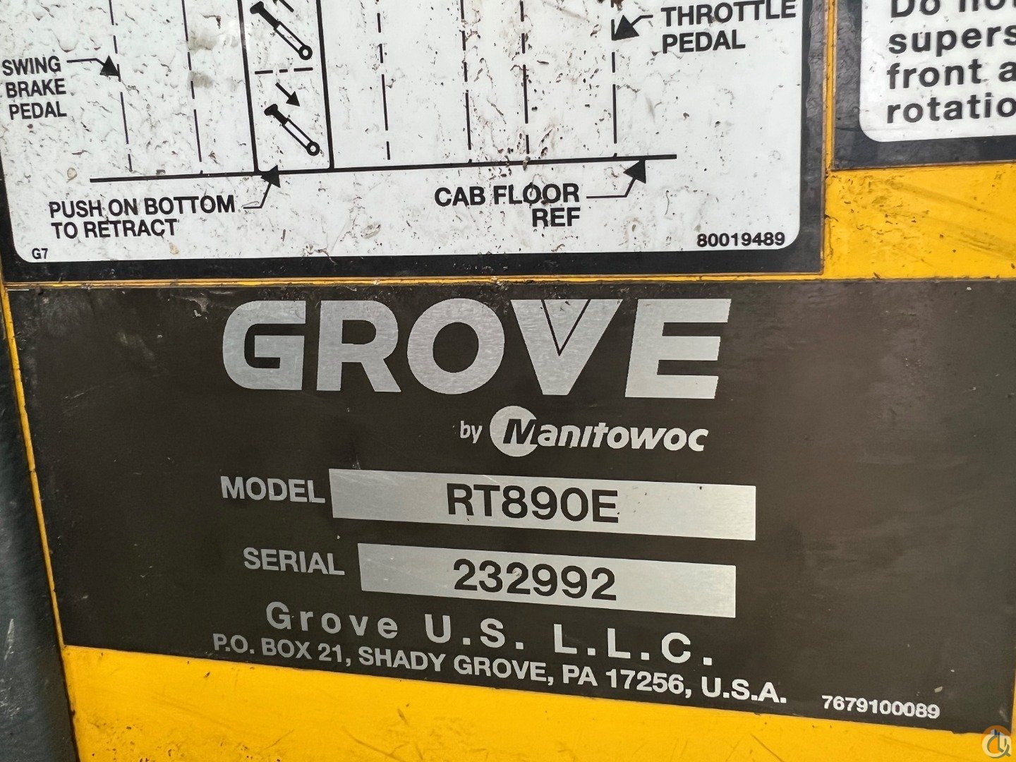 Grove RT890E