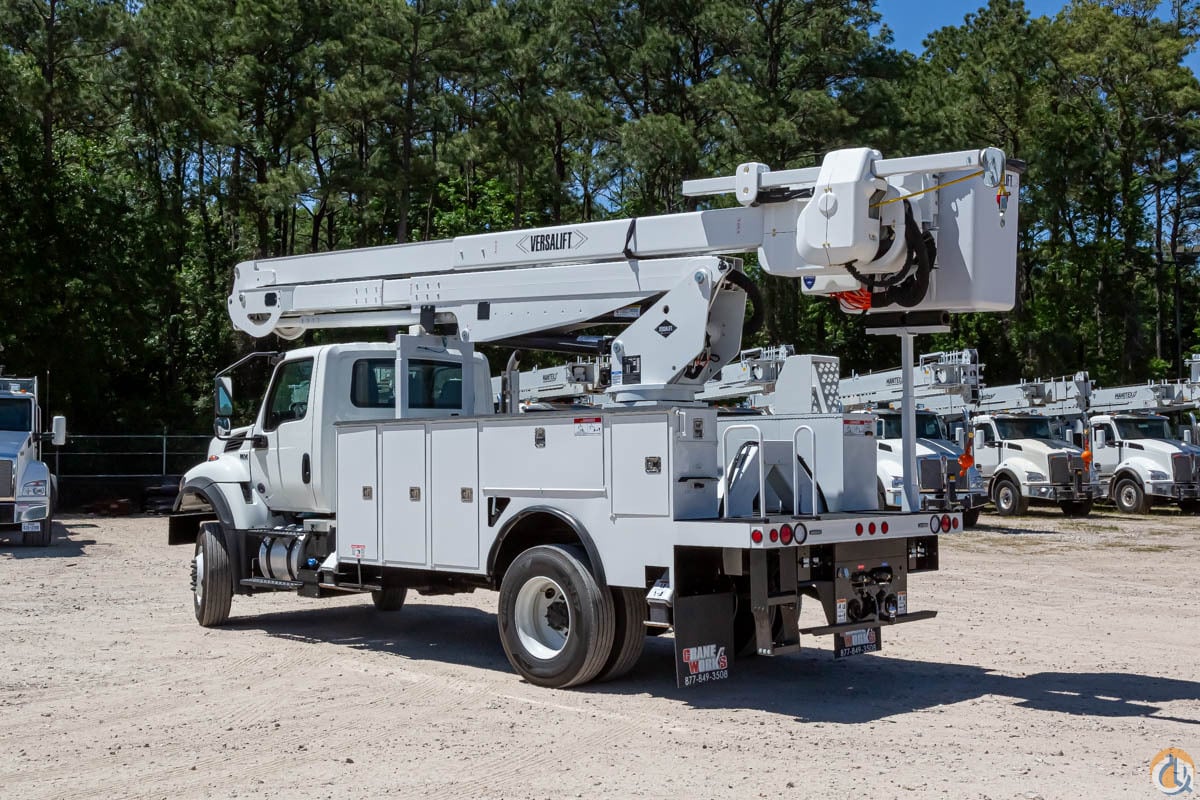 Versalift VN-555-MHI