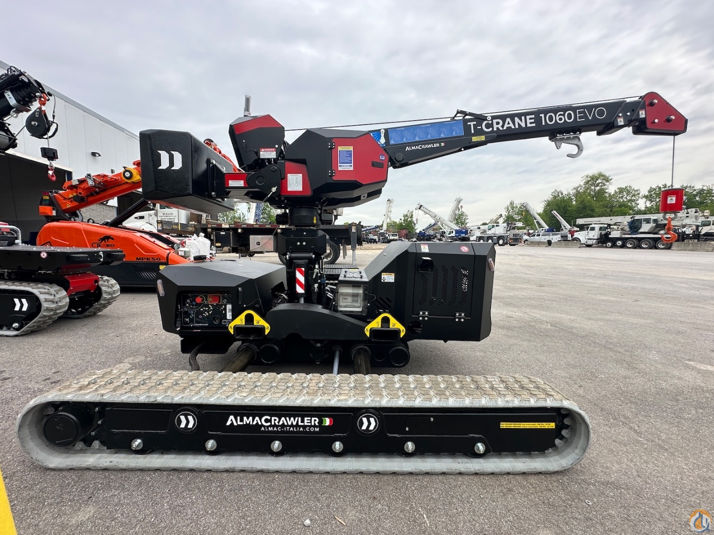 MultiLoader USA T-Crane 1060