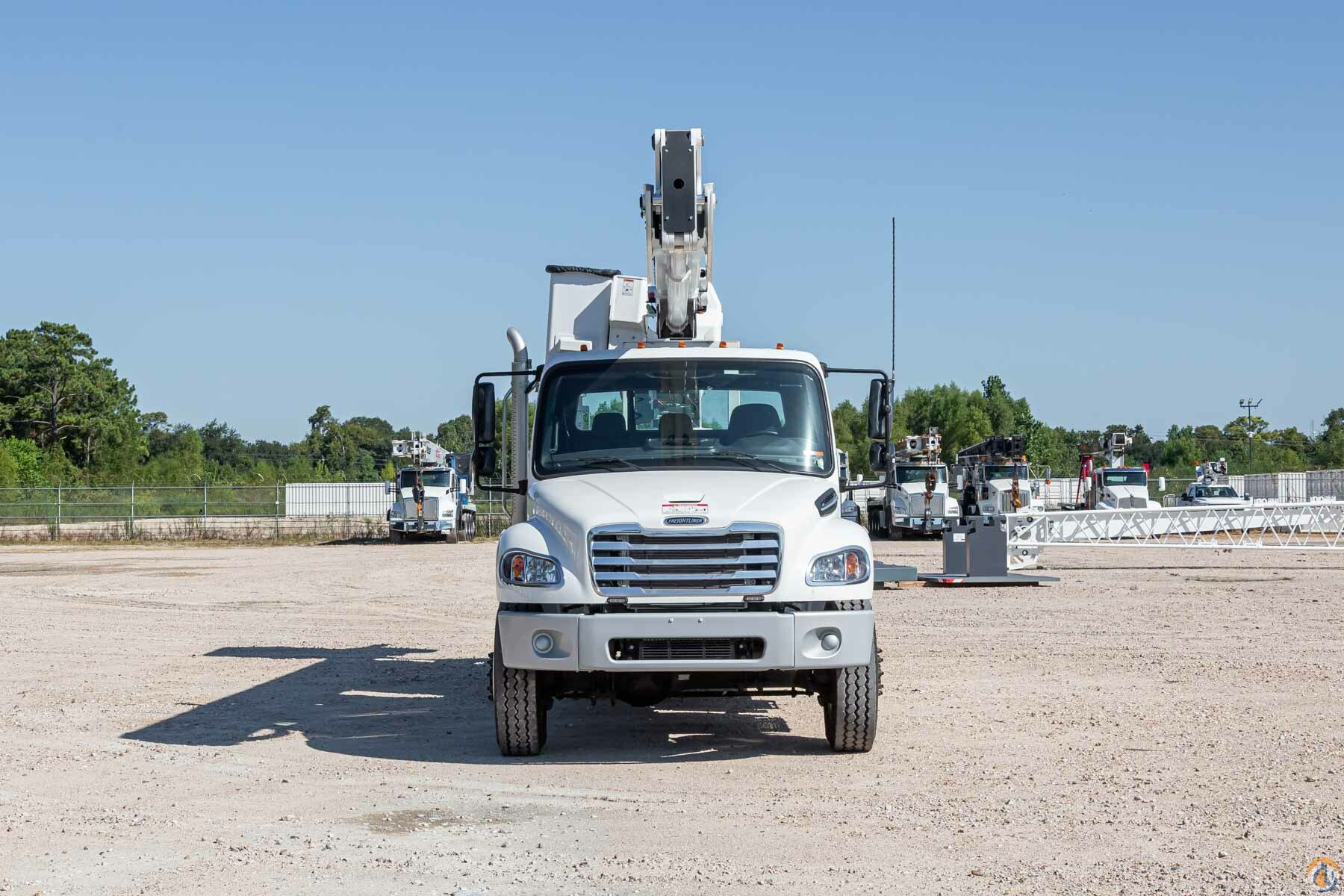 Versalift VN-555-MHI