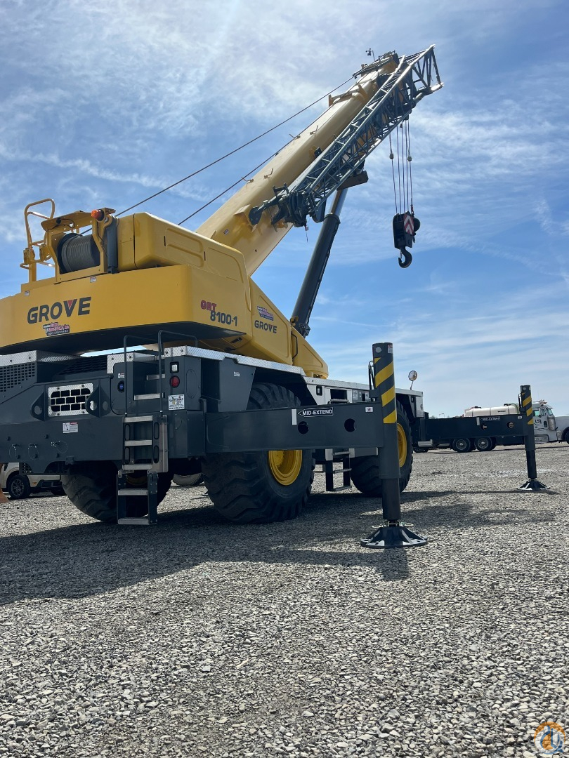 Grove GRT8100-1