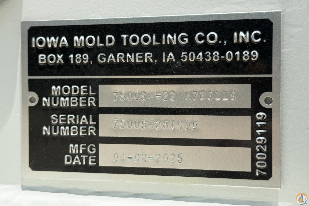 IMT 7500-22 Dominator I Service body