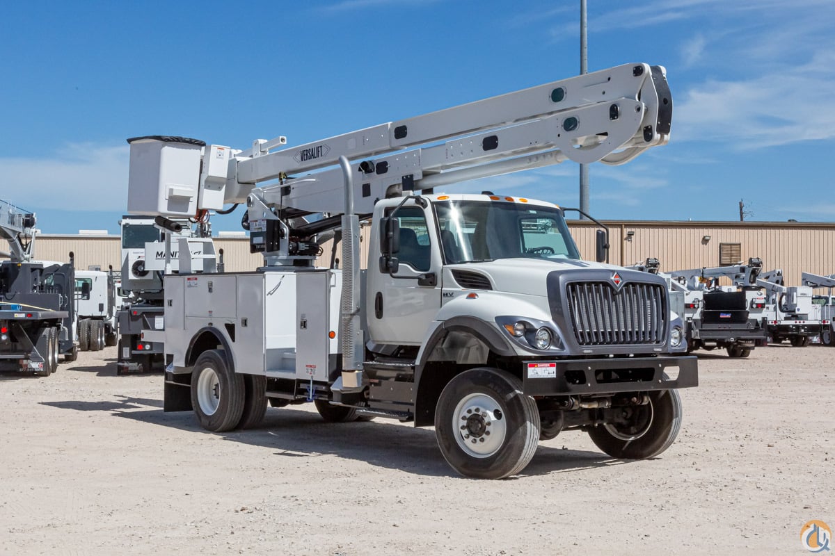 Versalift VN-555-MHI