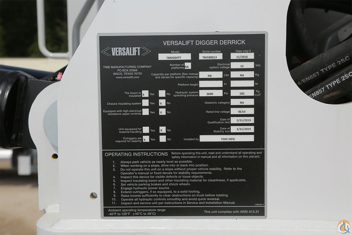 Versalift TMD-2047-T