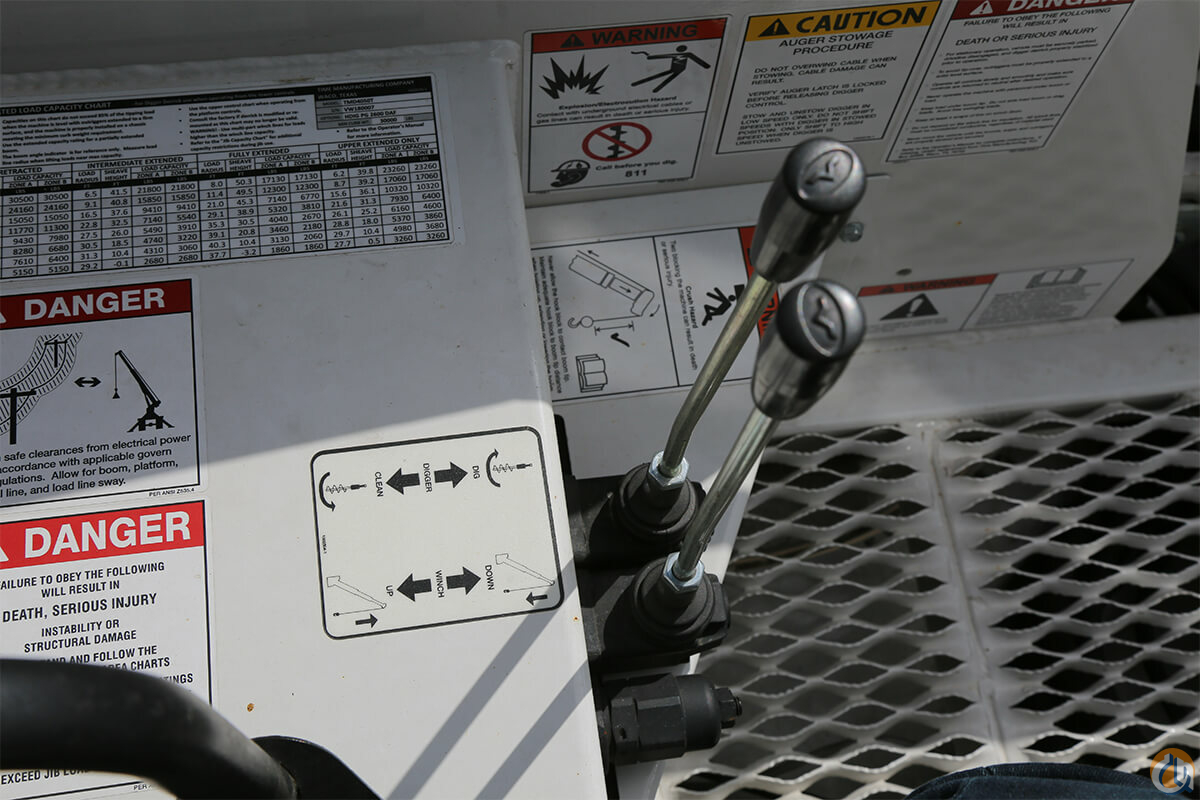 Versalift TMD-4050-T