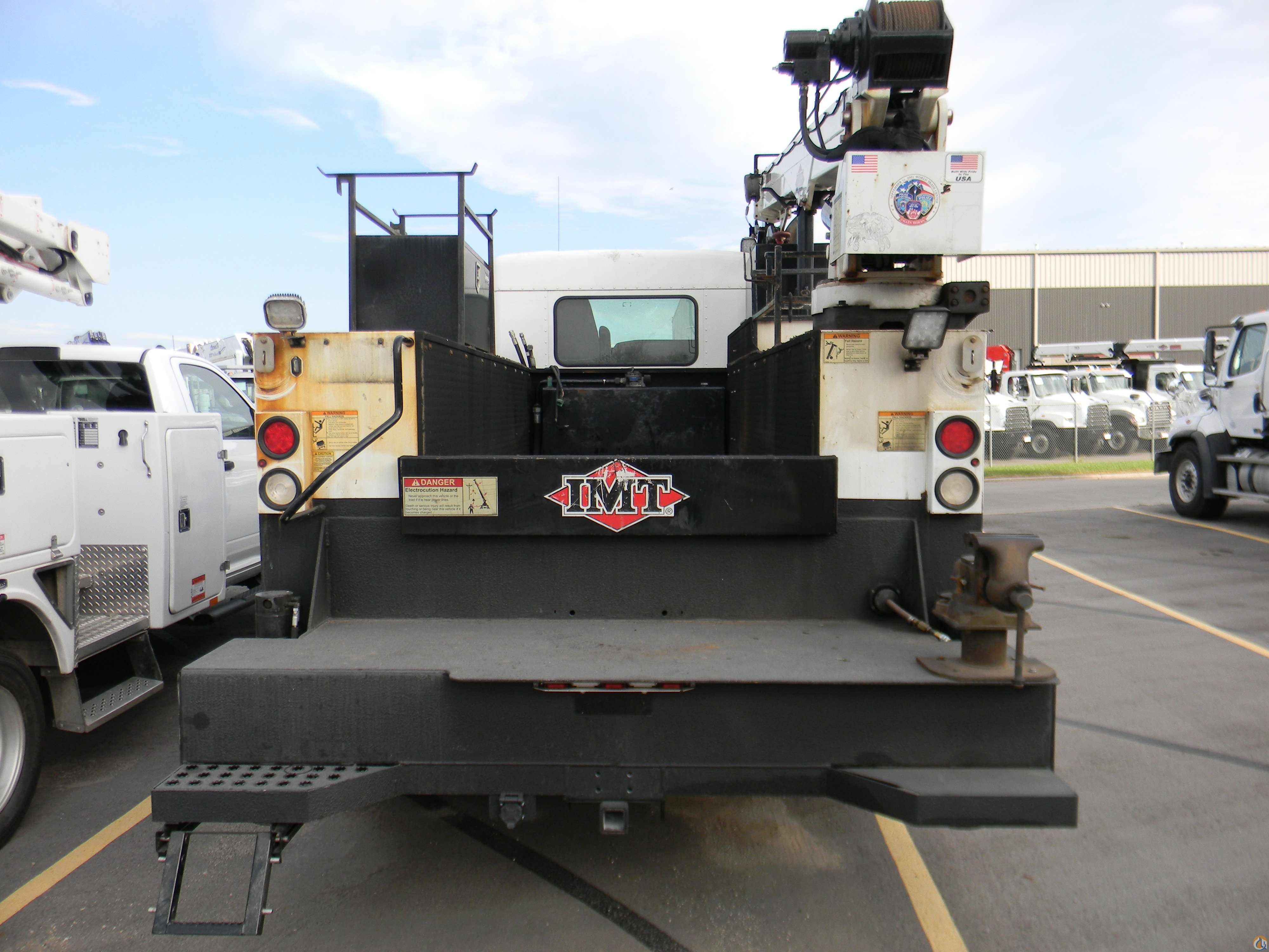IMT 10000-30 Dominator III 11