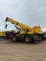 Grove RT890E