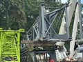 Grove RT880E